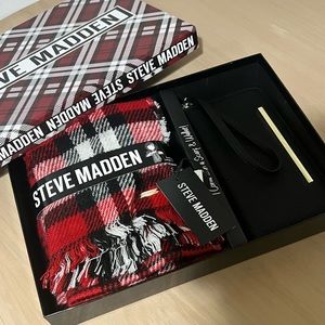 Steve Madden scarf and wallet set